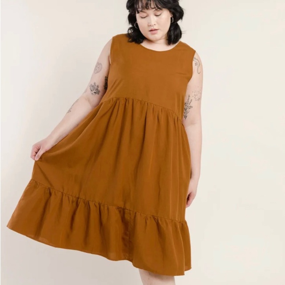 NWT Tradlands Birdie dress XL sienna